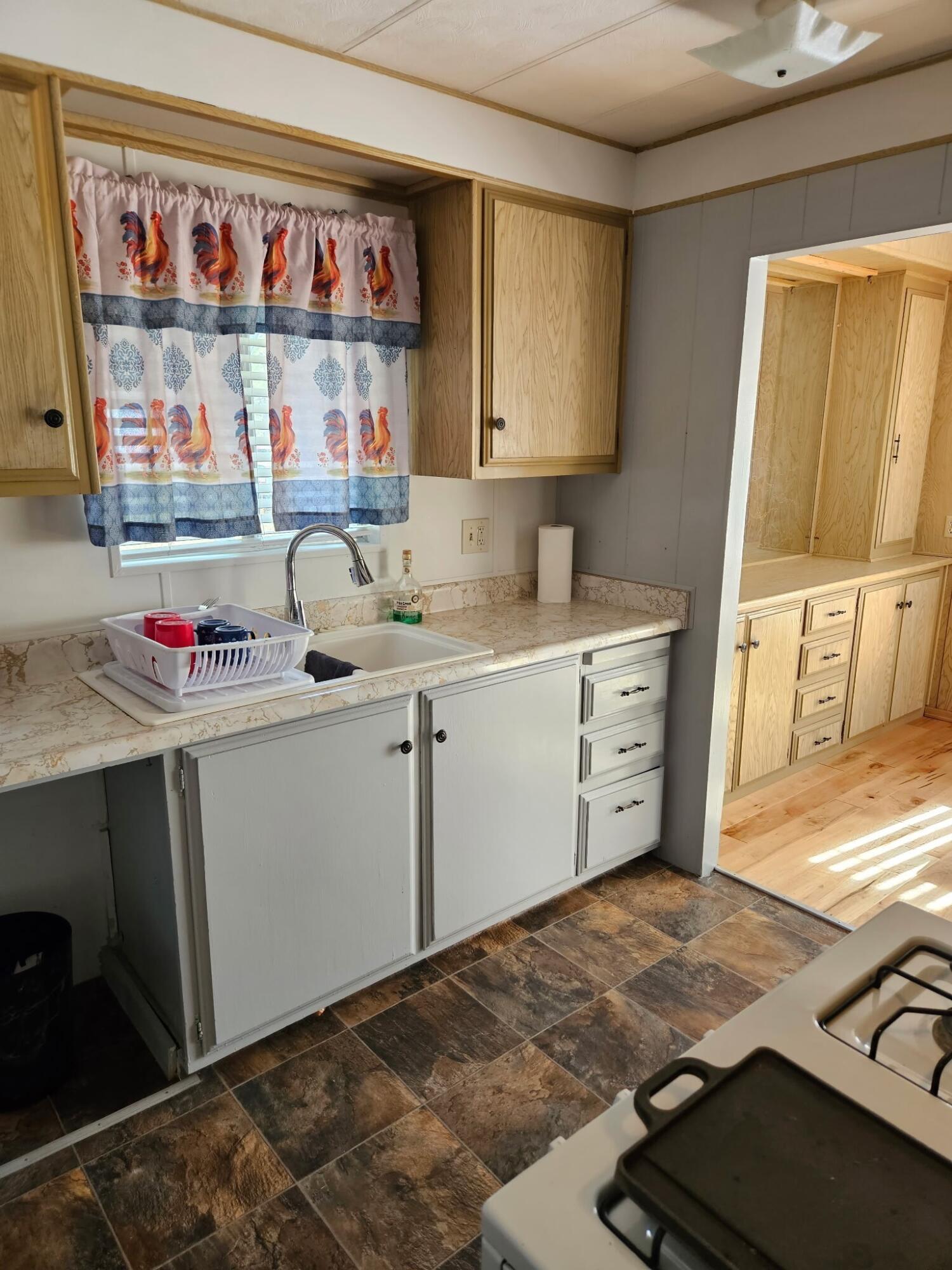 4000 Round Lake Road, Unit SPC 12 Klamath Falls, OR 97601 - Photo 10 of 16