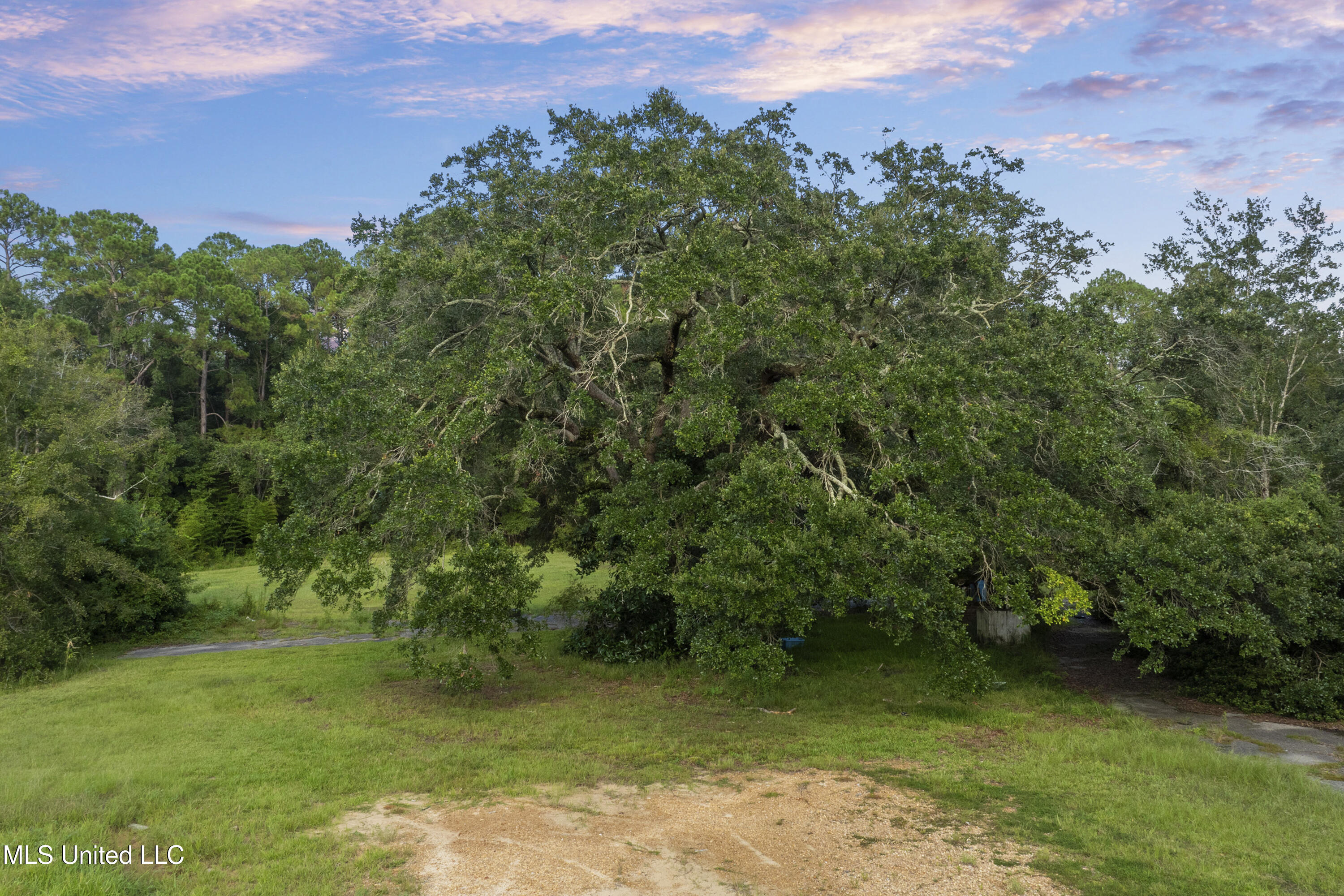 8908 Dixie Street Ocean Springs, MS 39564 - Photo 39 of 41 039 (11)
