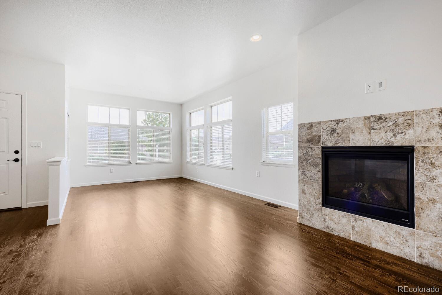 12571 Madison Way Thornton, CO 80241 - Photo 7 of 27