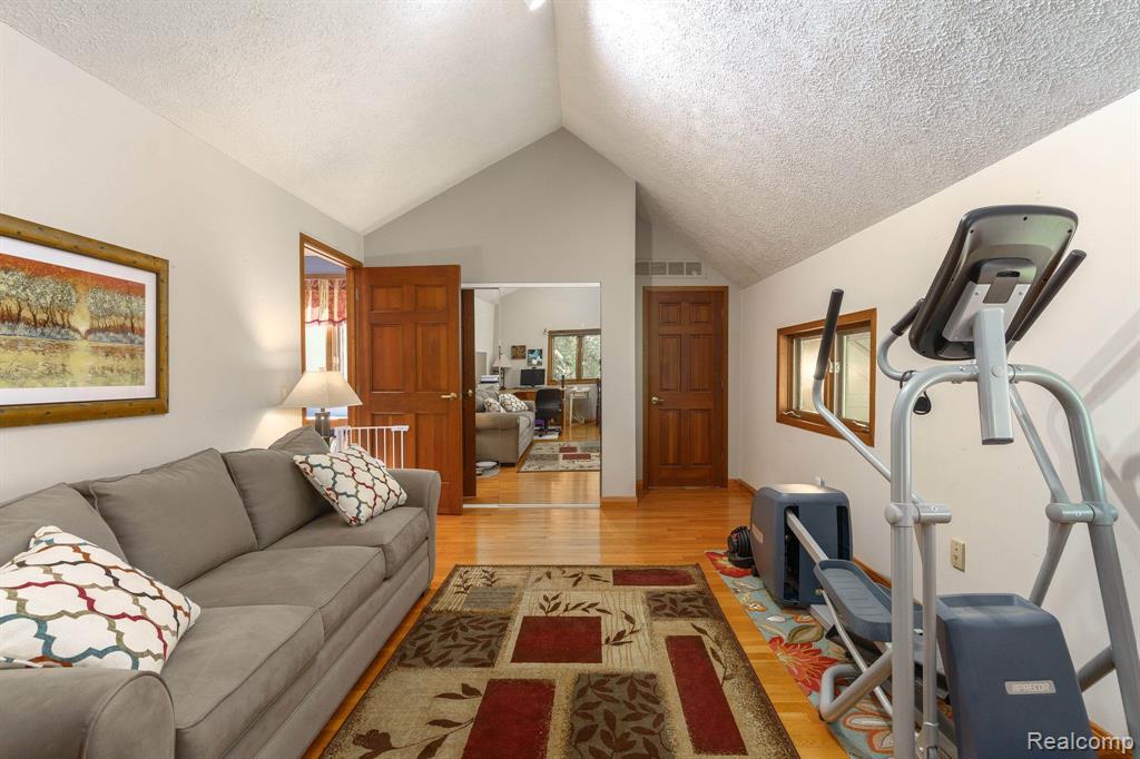 1375 Dutton Road Rochester Hills, MI 48306 - Photo 48 of 55