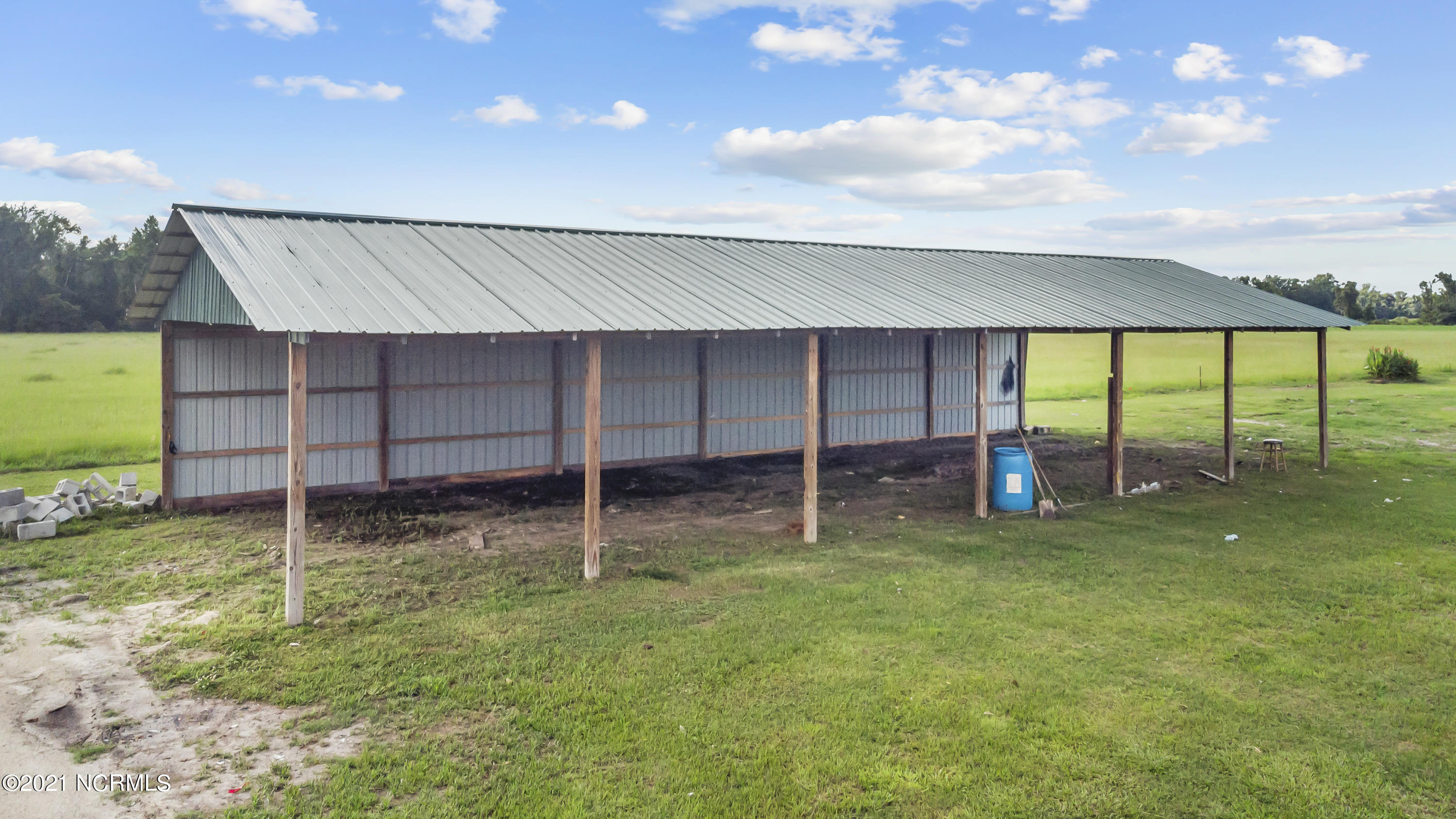 146 Ipock Loop Road Cove City, NC 28523 - Photo 19 of 23 146 Ipock Loop Rd 36