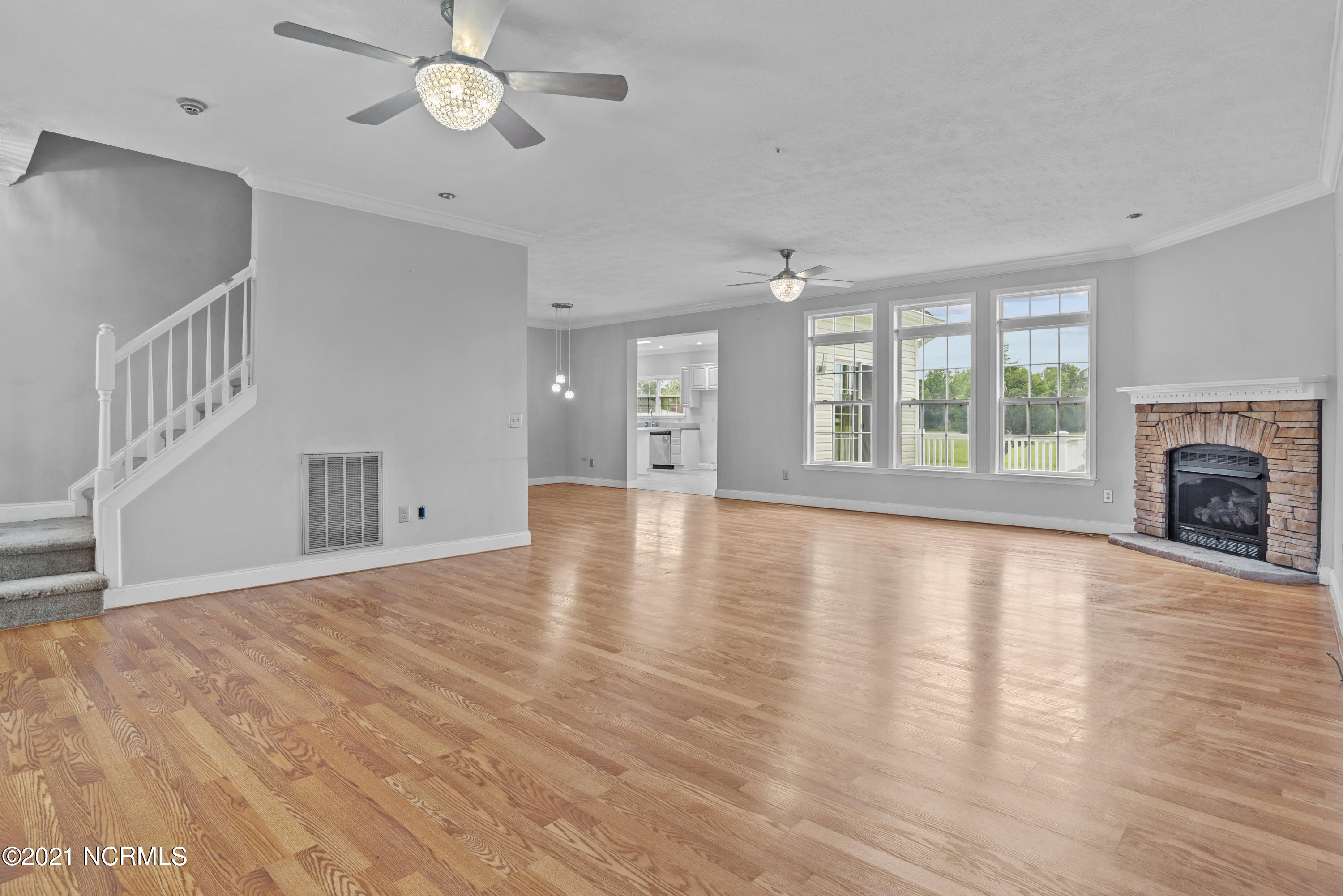 146 Ipock Loop Road Cove City, NC 28523 - Photo 2 of 23 146 Ipock Loop Rd 2