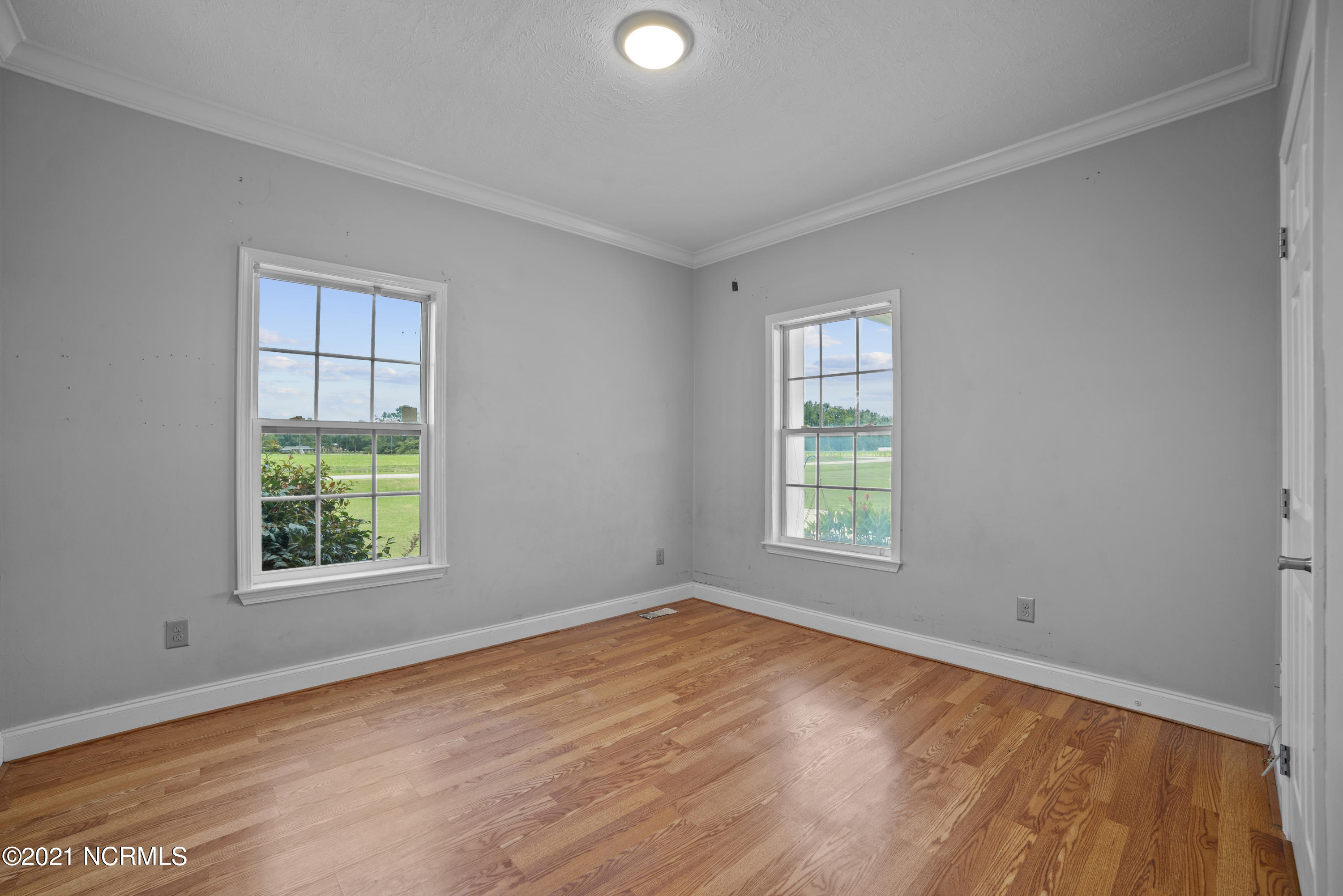 146 Ipock Loop Road Cove City, NC 28523 - Photo 5 of 23 146 Ipock Loop Rd 5