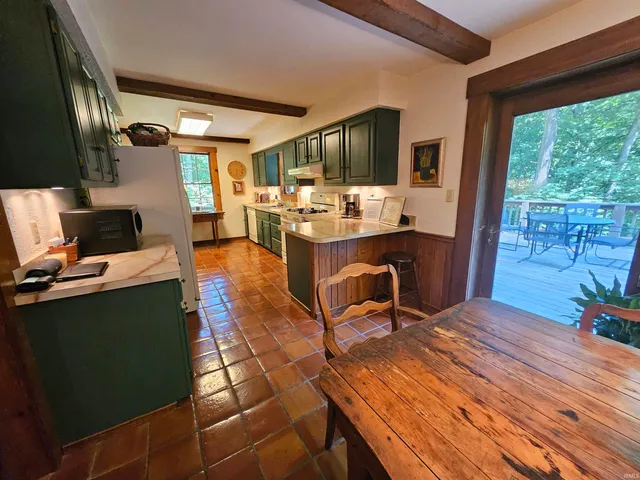 $470,000 | 3525 Koring Road, Evansville, IN 47720