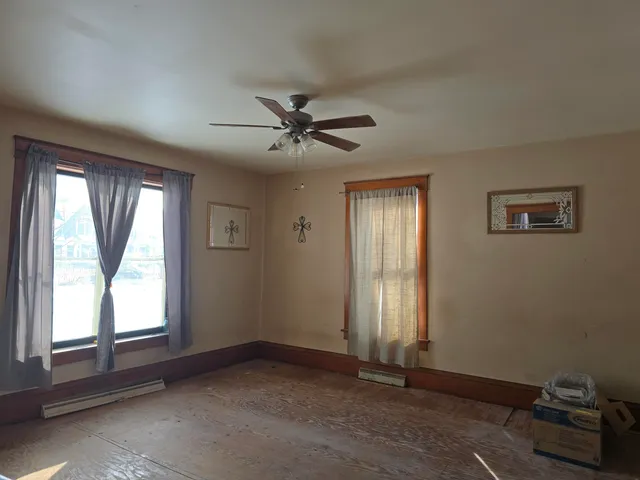 $189,900 | 622 Maple Street, Colon, MI 49040