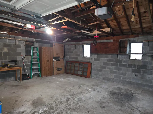 $189,900 | 622 Maple Street, Colon, MI 49040