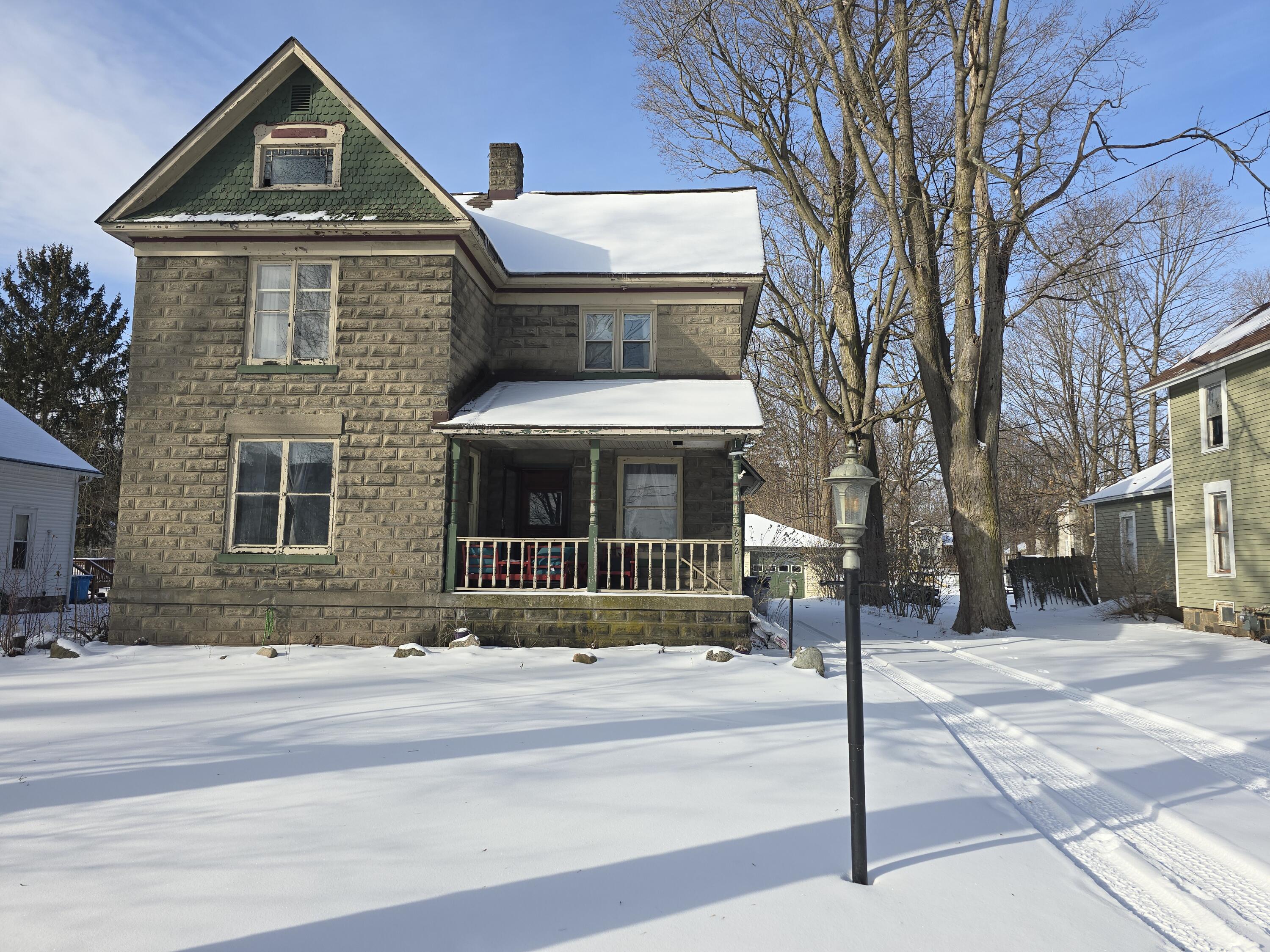 622 Maple Street Colon, MI 49040 - Photo 2 of 30 1000067808