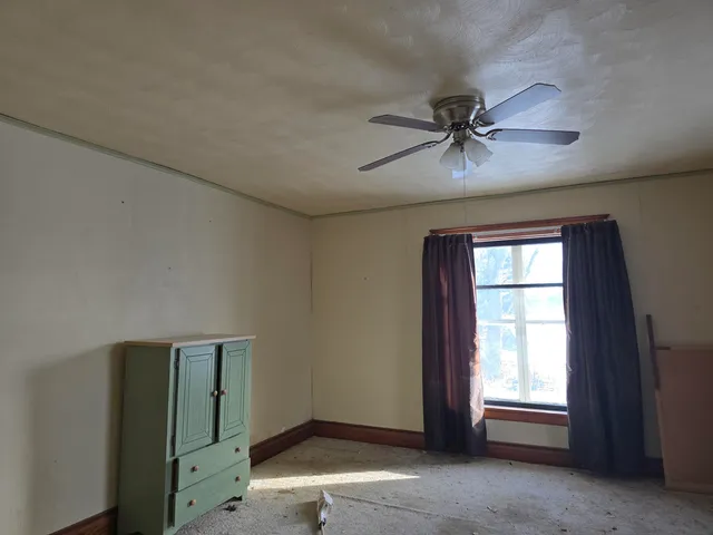 $189,900 | 622 Maple Street, Colon, MI 49040