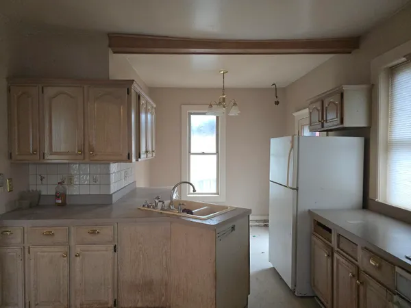 $189,900 | 622 Maple Street, Colon, MI 49040