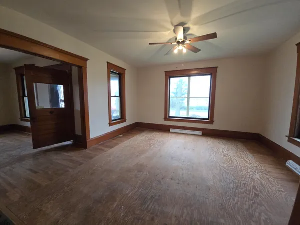 $189,900 | 622 Maple Street, Colon, MI 49040