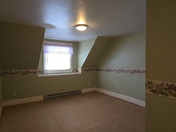 $189,900 | 622 Maple Street, Colon, MI 49040