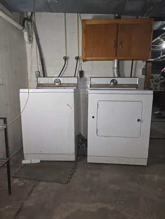 $189,900 | 622 Maple Street, Colon, MI 49040