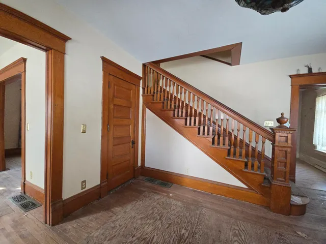 $189,900 | 622 Maple Street, Colon, MI 49040