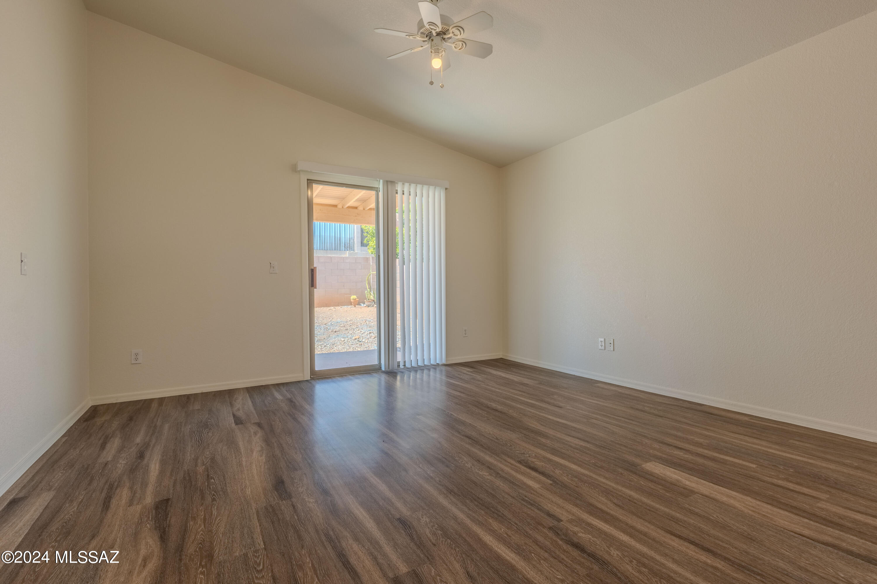 1325 North Wildcat Diers Road Tucson, AZ 85745 - Photo 6 of 25