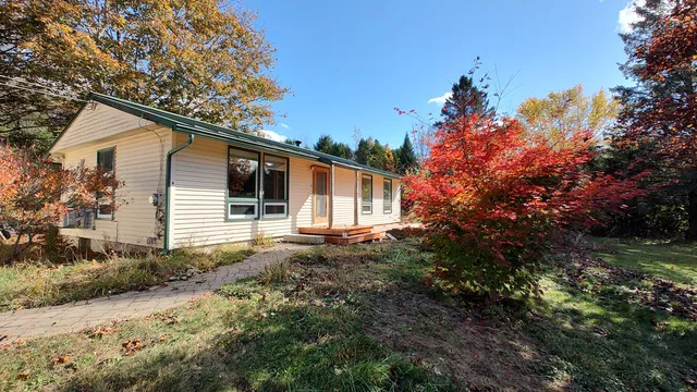 $298,500 | 4 Cedar Street, Bucksport, ME 04416