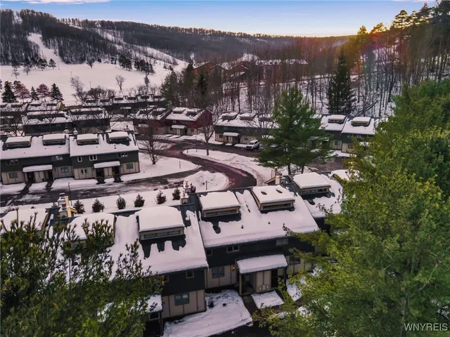 $499,000 | 15 Alpine Meadows, Ellicottville, NY 14731