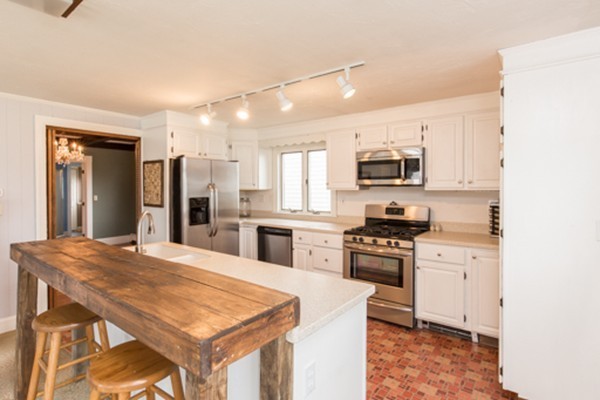 76 Norton Road Quincy, MA 02169 - Photo 18 of 30 Gallery Image 18