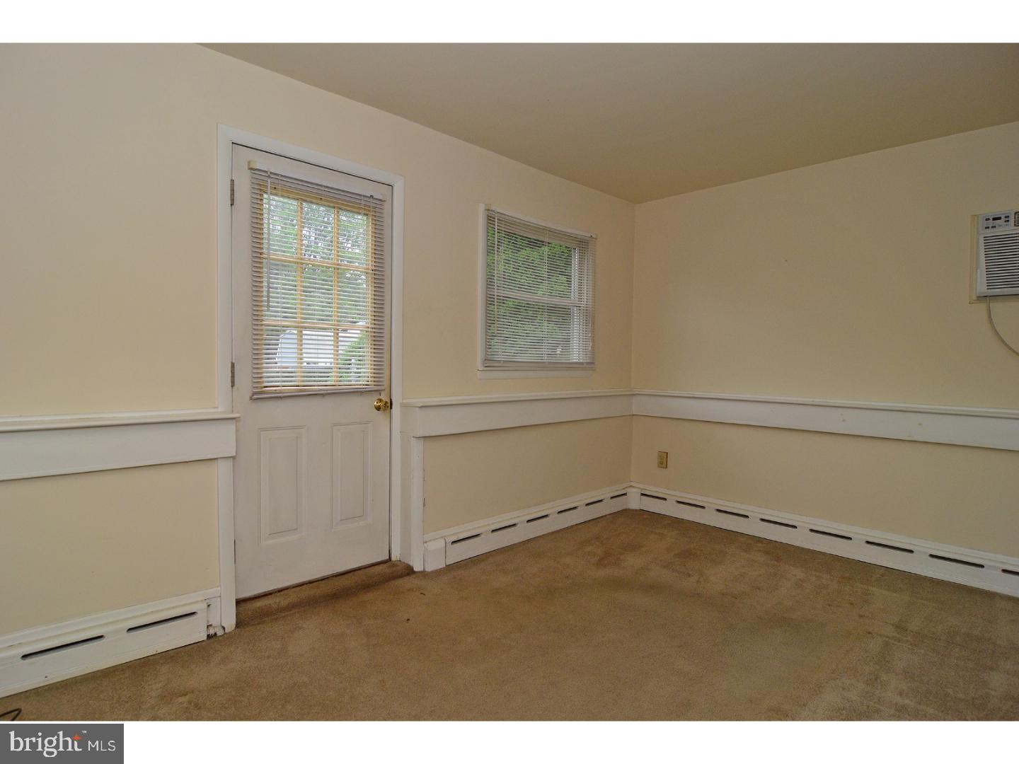 359 High Boulevard Reading, PA 19607 - Photo 13 of 19