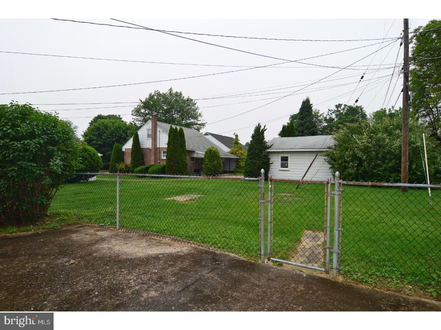 359 High Boulevard Reading, PA 19607 - Photo 17 of 19