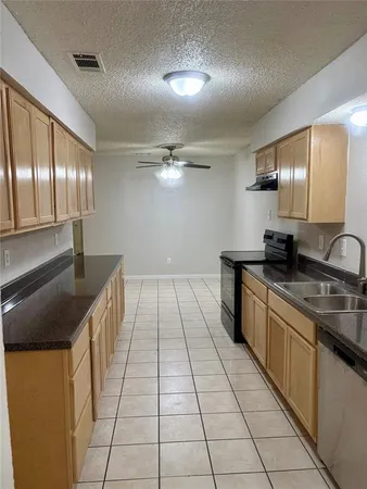 $2,100 | 3008 Townbluff Drive, Plano, TX 75075