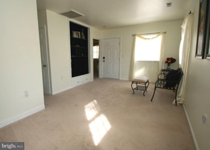 323 Forest Grove Road Colonial Beach, VA 22443 - Photo 1 of 30 Living Room
