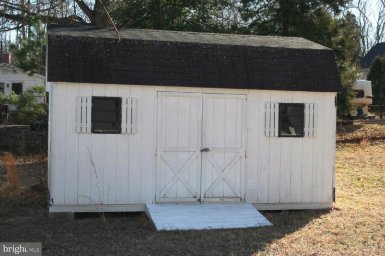 323 Forest Grove Road Colonial Beach, VA 22443 - Photo 15 of 30 Shed 1
