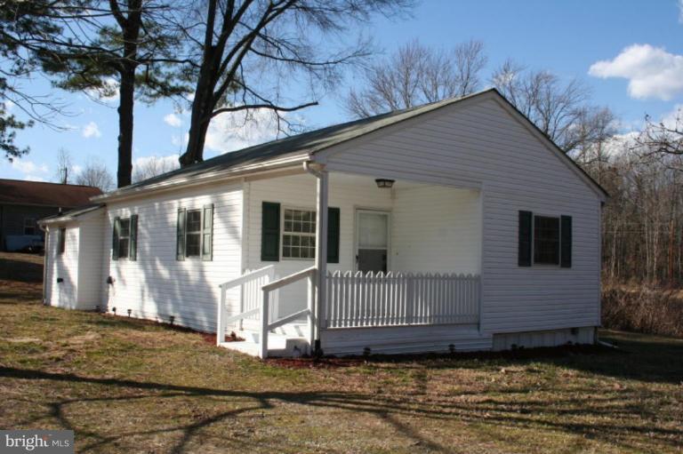323 Forest Grove Road Colonial Beach, VA 22443 - Photo 30 of 30 Front View