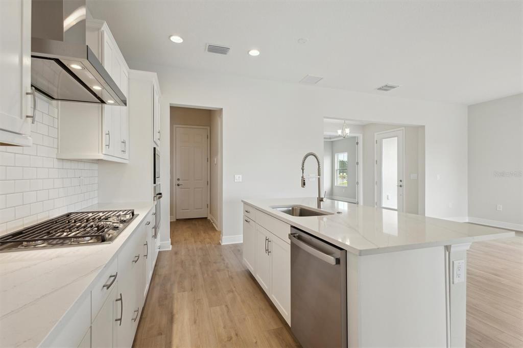 1988 Webbstone Way Zephyrhills, FL 33541 - Photo 14 of 31