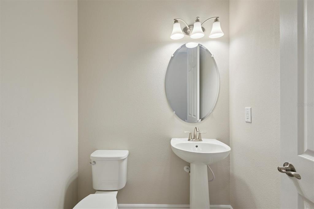 1988 Webbstone Way Zephyrhills, FL 33541 - Photo 26 of 31