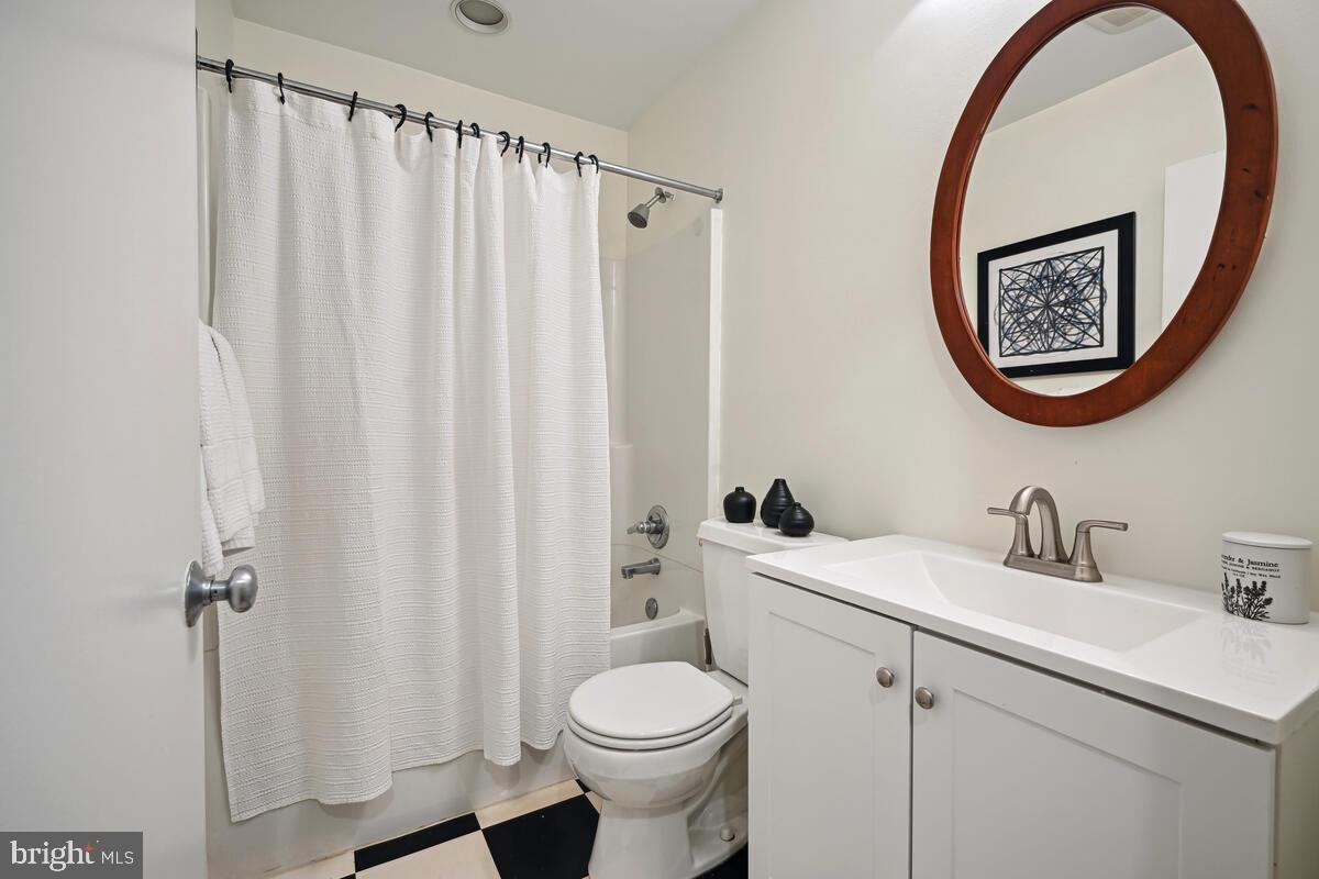 12303 Remington Drive Silver Spring, MD 20902 - Photo 47 of 68 Bathroom #4