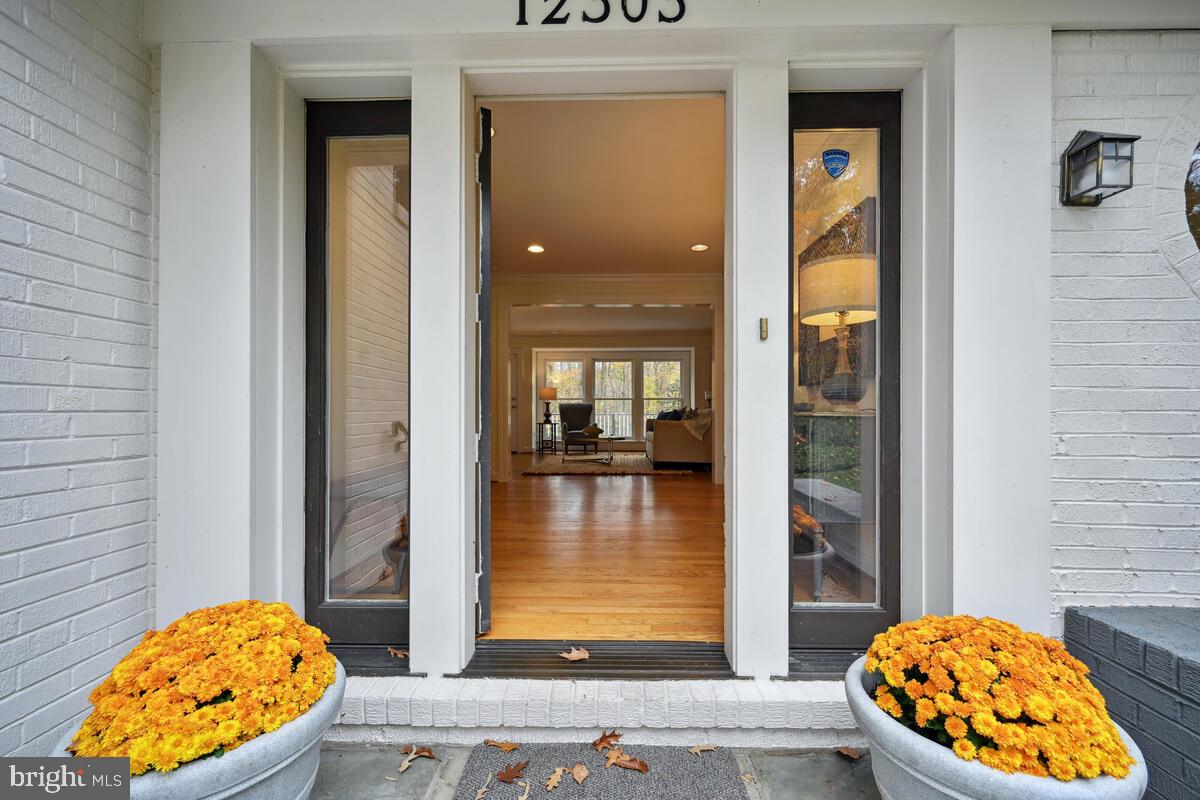 12303 Remington Drive Silver Spring, MD 20902 - Photo 9 of 68 Front Entrance