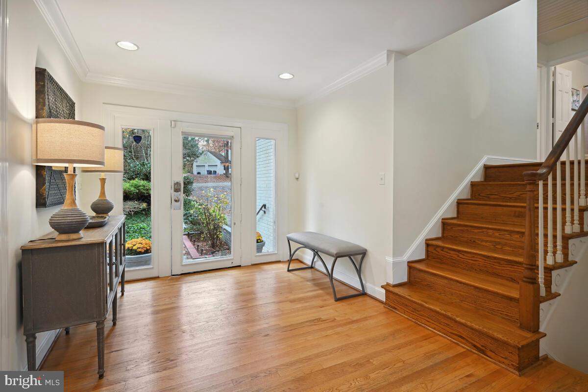 12303 Remington Drive Silver Spring, MD 20902 - Photo 10 of 68 Entry Foyer