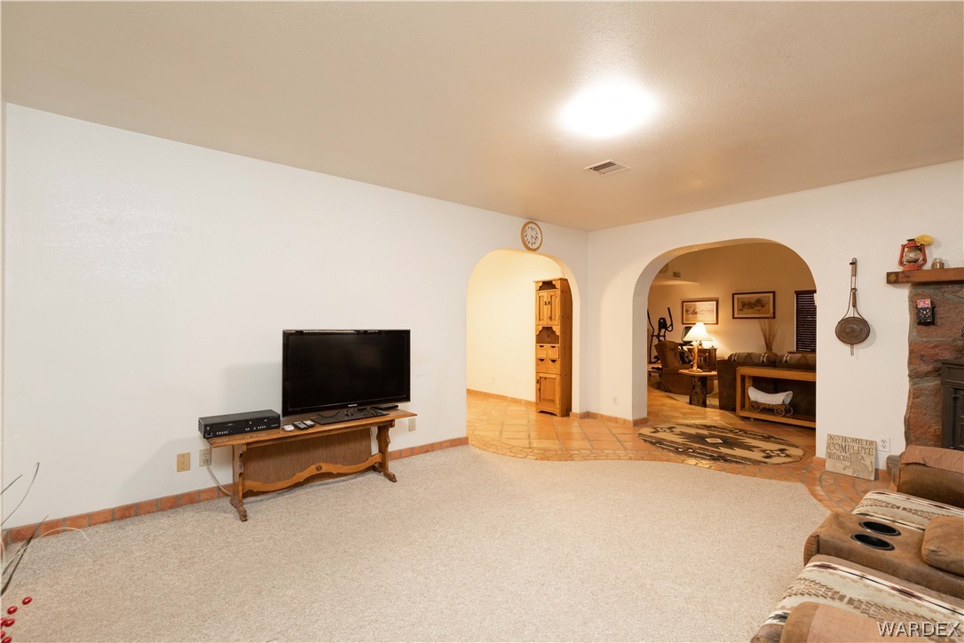 564 South Bowie Road Golden Valley, AZ 86413 - Photo 13 of 50 Gallery Image 13