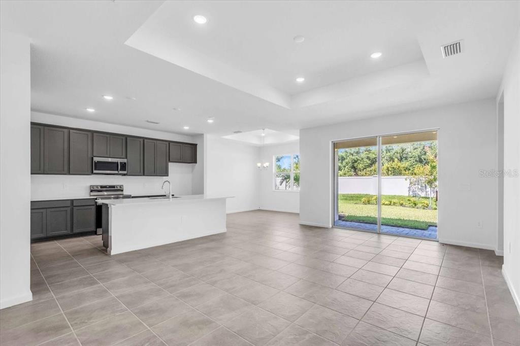 9581 Vibrant Lane Venice, FL 34292 - Photo 7 of 15