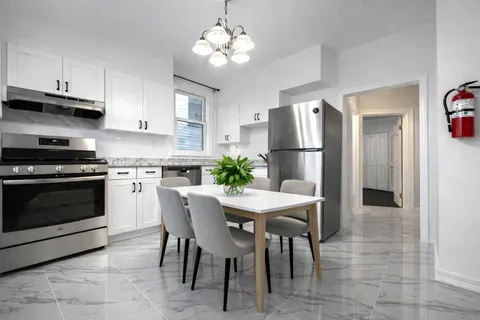 $2,675 | 304 Fulton Avenue, Unit 2, Jersey City, NJ 07305