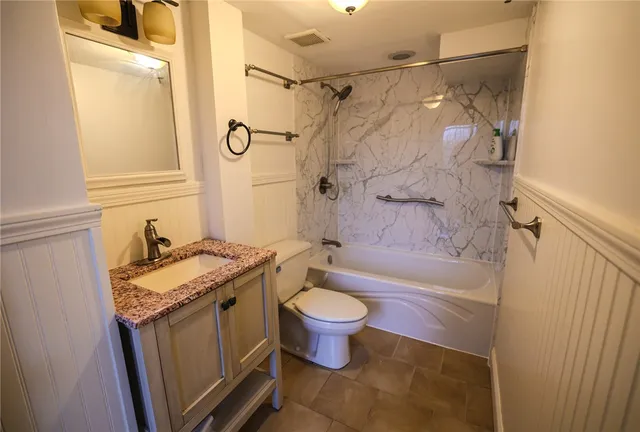 $315,000 | 494 Woonasquatucket Avenue, Unit 413, North Providence, RI 02911