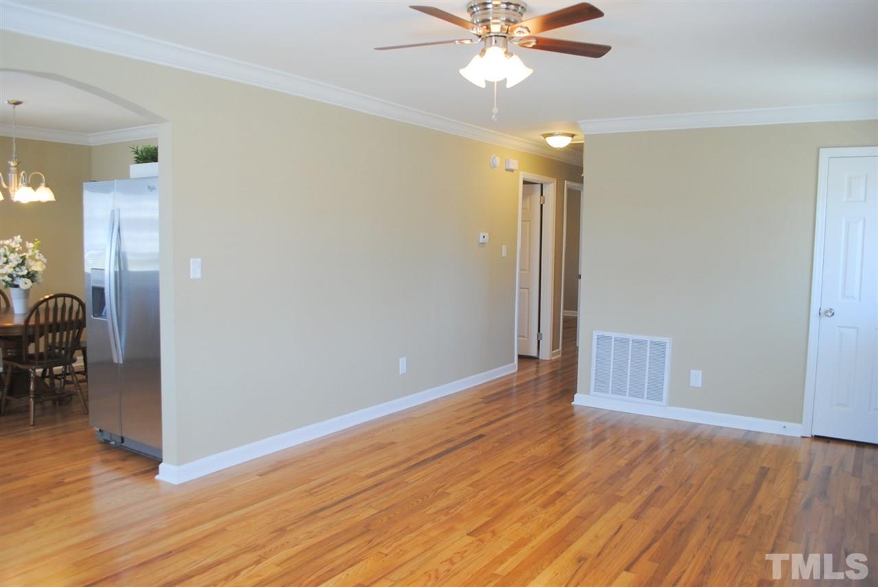 4824 Barbee Road Durham, NC 27713 - Photo 8 of 25 Gallery Image 8