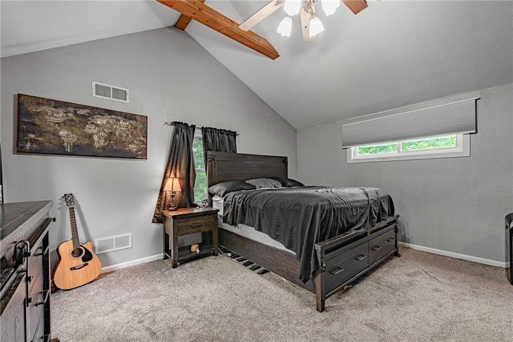 521 Utopia Road Apollo, PA 15613 - Photo 3 of 24 Gallery Image 3