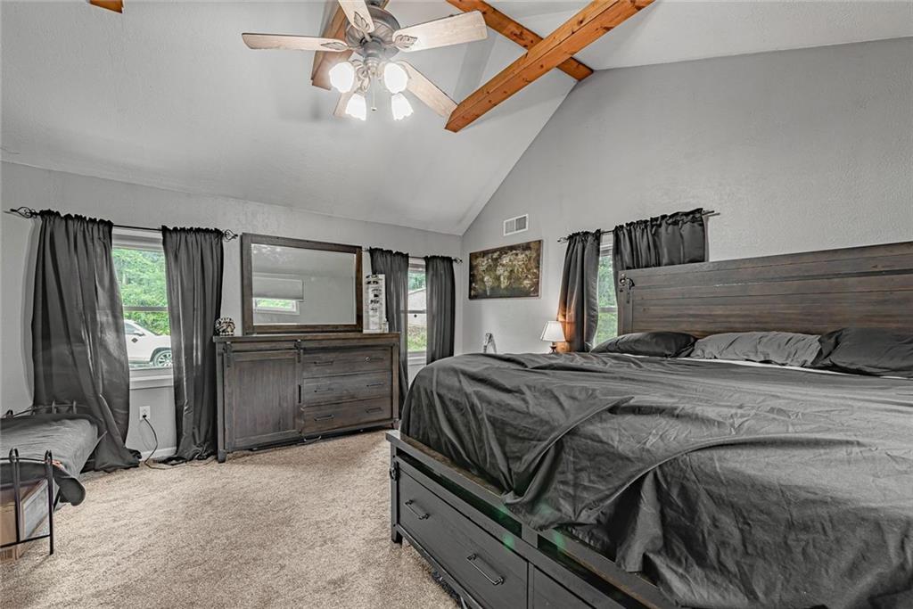 521 Utopia Road Apollo, PA 15613 - Photo 4 of 24 Gallery Image 4