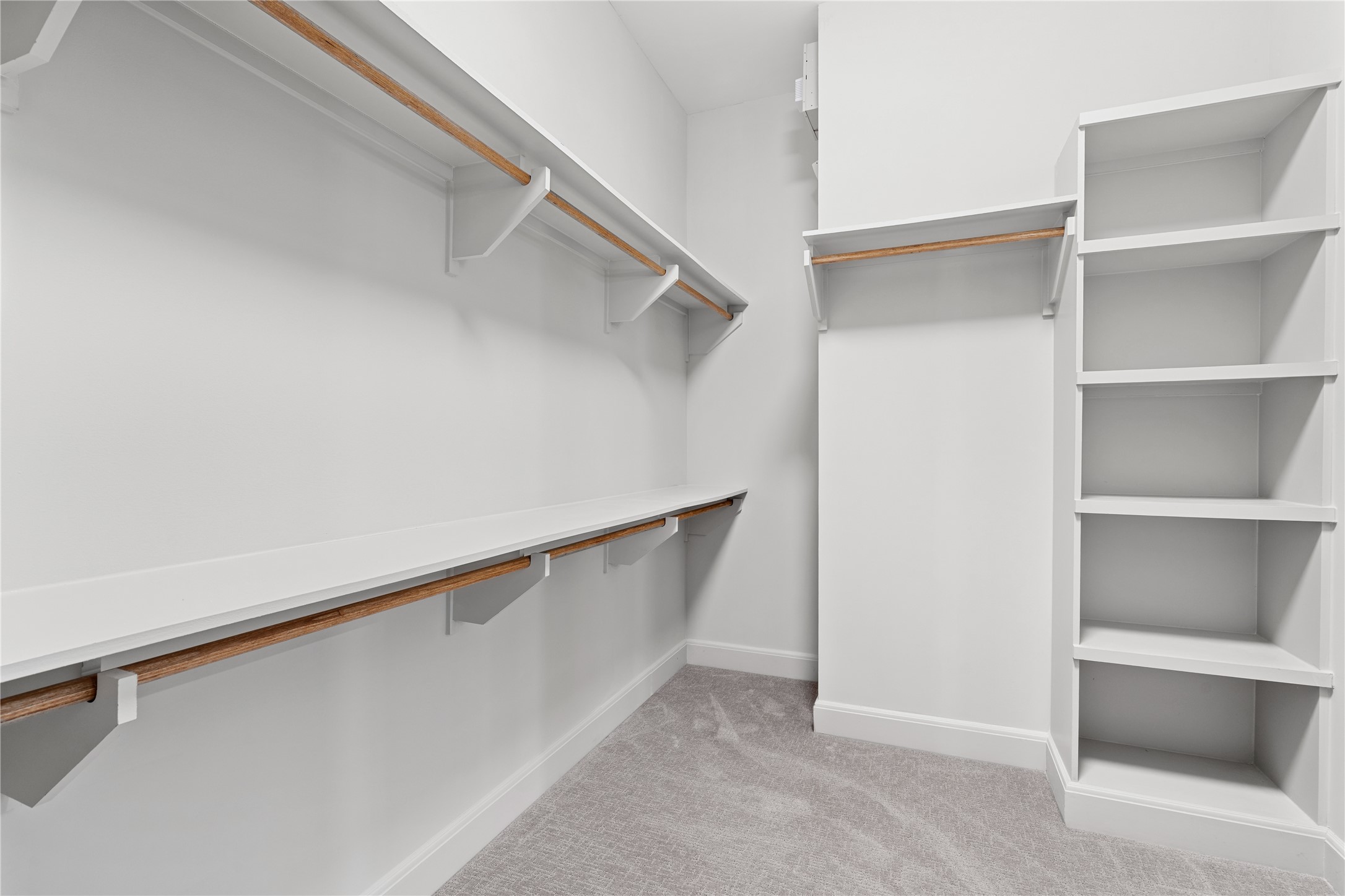 2511 Willowick Road, Unit 117 Houston, TX 77027 - Photo 20 of 43 a view of an empty walk in closet