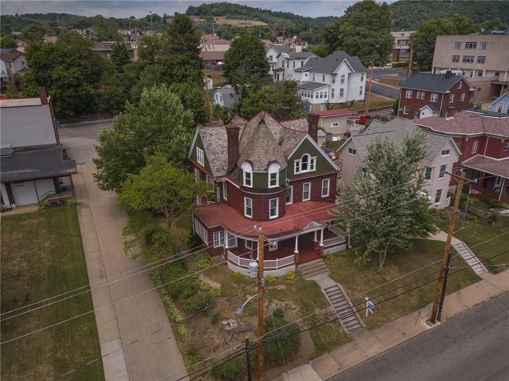 446 Pinney Street Rochester, PA 15074 - Photo 3 of 25 Spectacular Home in Beaver County