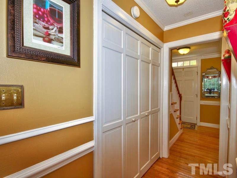 2232 Effingham Circle Raleigh, NC 27615 - Photo 2 of 25 Gallery Image 2