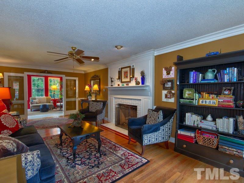 2232 Effingham Circle Raleigh, NC 27615 - Photo 3 of 25 Gallery Image 3