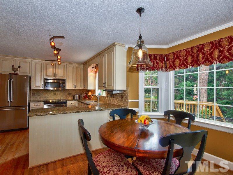 2232 Effingham Circle Raleigh, NC 27615 - Photo 9 of 25 Gallery Image 9