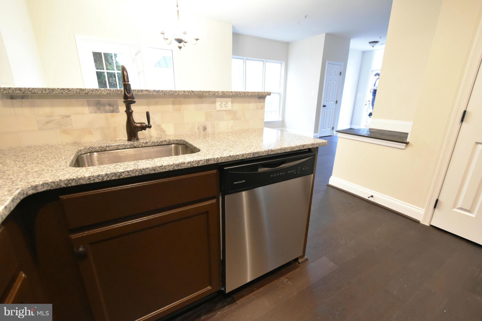 2713 Middle Neck Road Odenton, MD 21113 - Photo 11 of 30 Kitchen