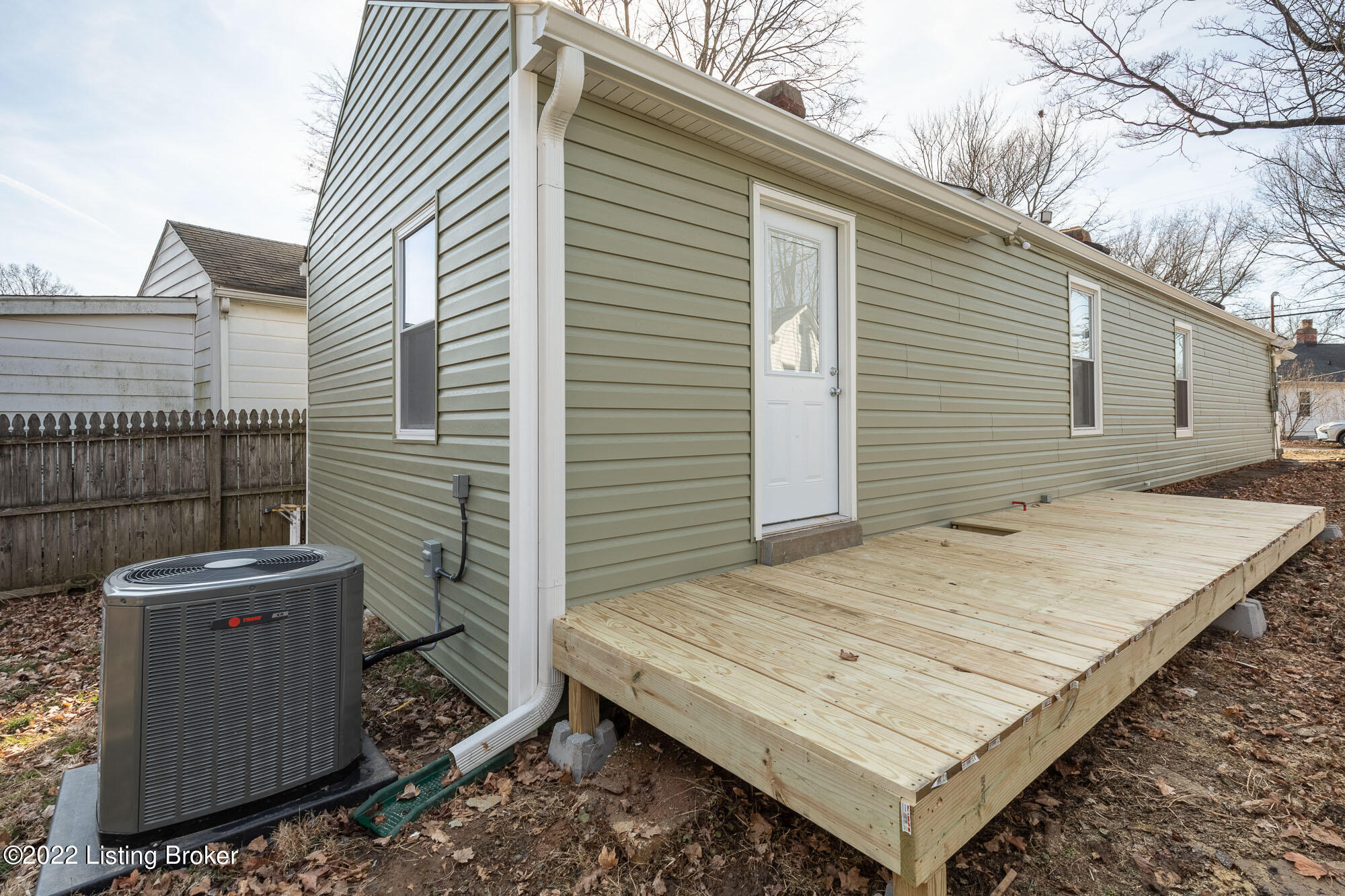 3012 University Road Louisville, KY 40206 - Photo 26 of 30 University026