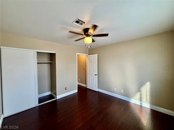 $1,950 | 8121 Hercules Drive, Las Vegas, NV 89128