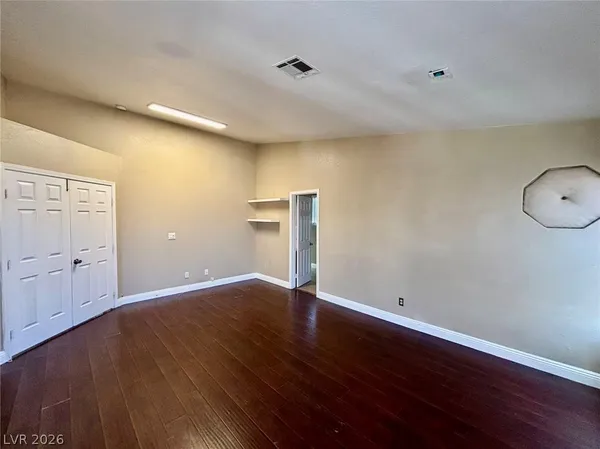 $1,950 | 8121 Hercules Drive, Las Vegas, NV 89128