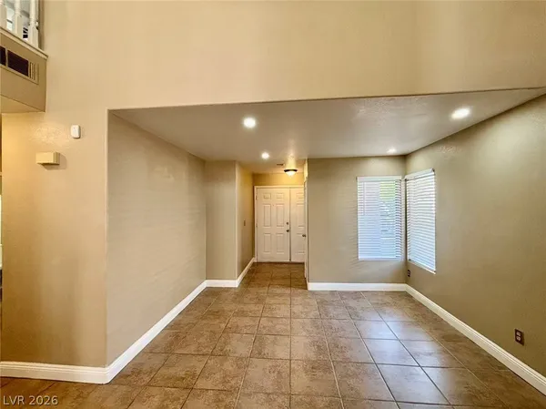 $1,950 | 8121 Hercules Drive, Las Vegas, NV 89128