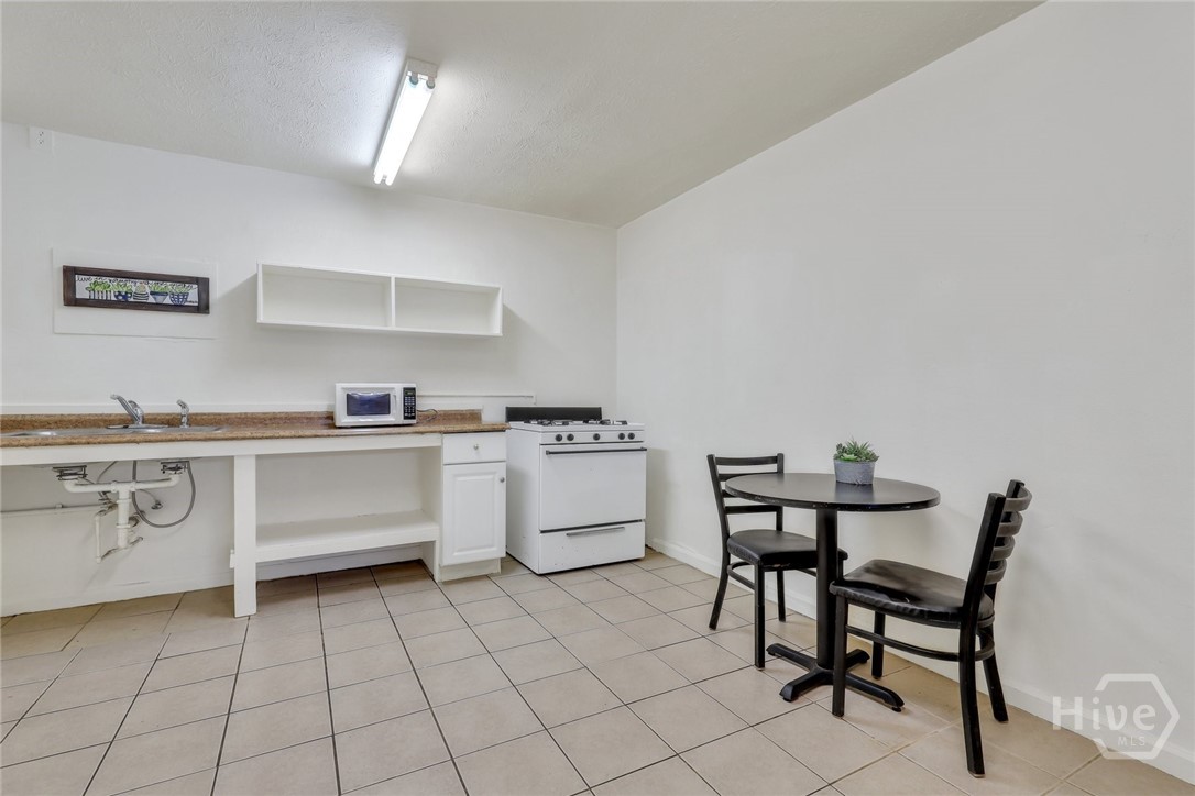 5013 Ogeechee Road, Unit 23 Savannah, GA 31405 - Photo 16 of 29